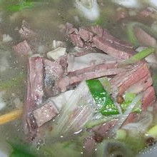 安心厨房的守护者 鼓楼区杨师傅餐饮管理服务部的餐饮管理之道